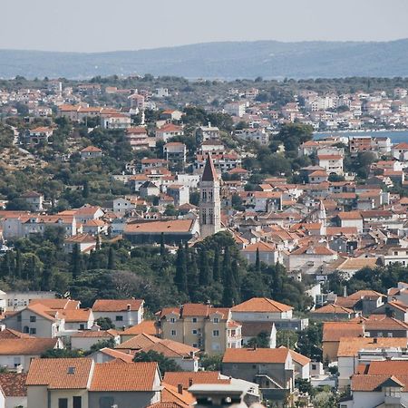 Apartment Andrea Τρογκίρ Εξωτερικό φωτογραφία