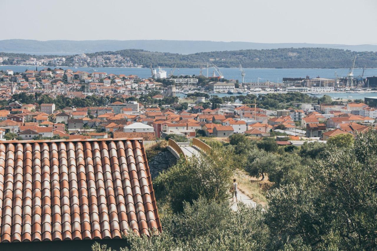 Apartment Andrea Τρογκίρ Εξωτερικό φωτογραφία