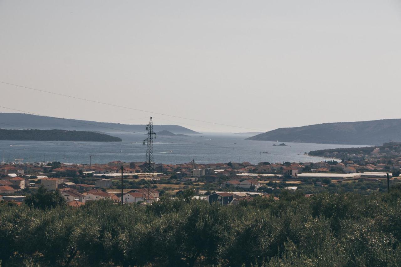 Apartment Andrea Τρογκίρ Εξωτερικό φωτογραφία